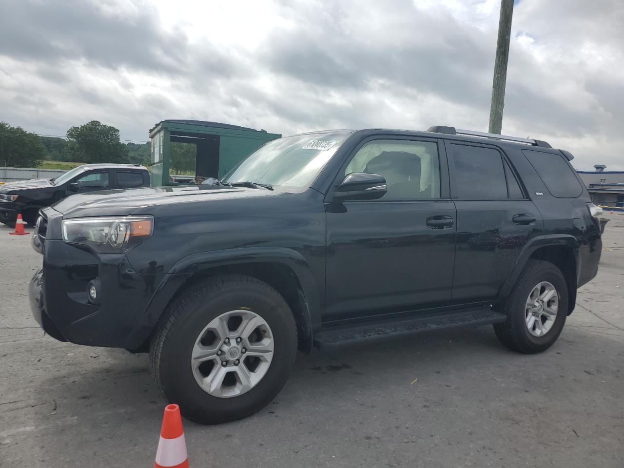 TOYOTA 4RUNNER SR5/SR5 PREMIUM