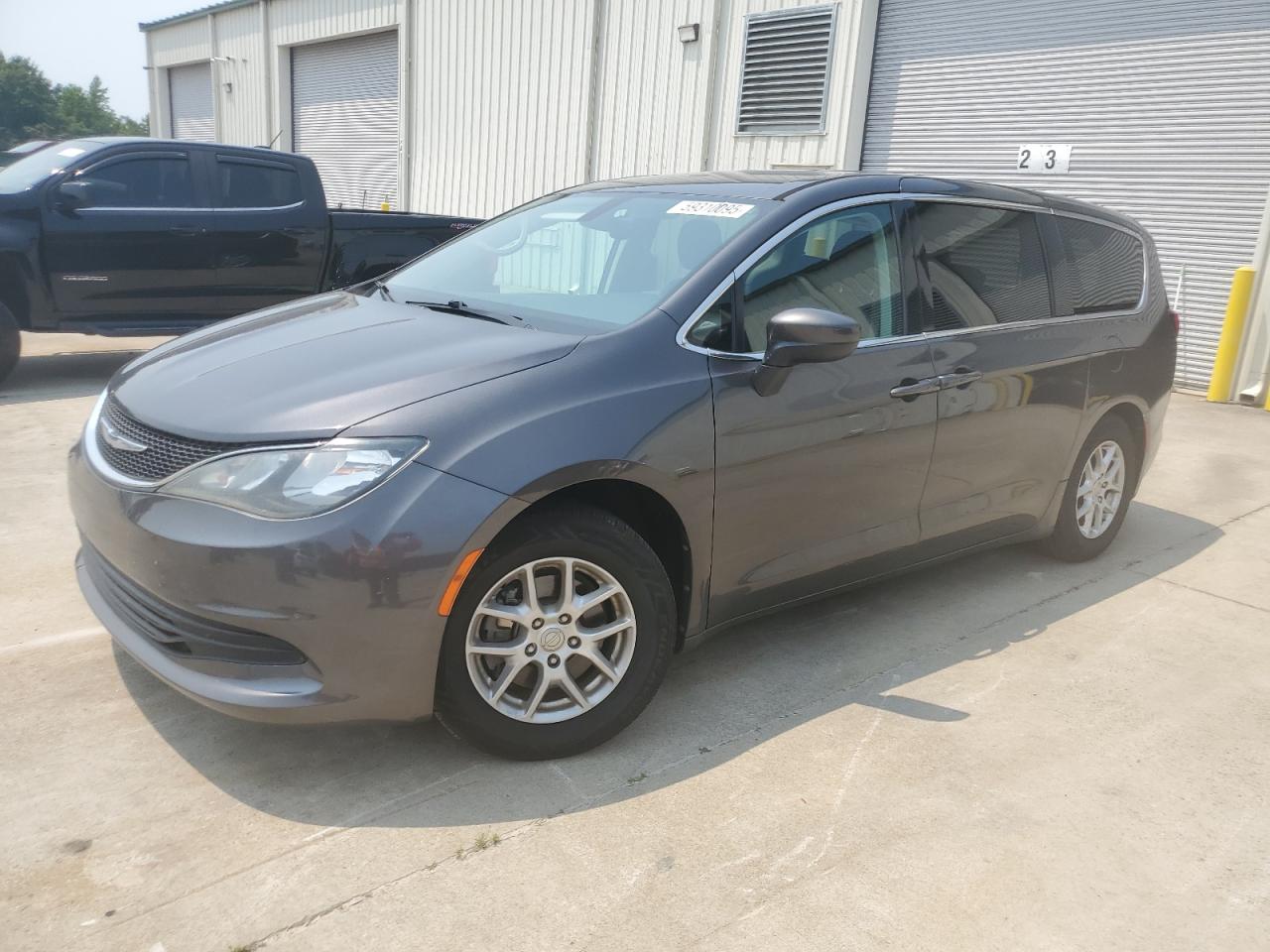 CHRYSLER PACIFICA TOURING