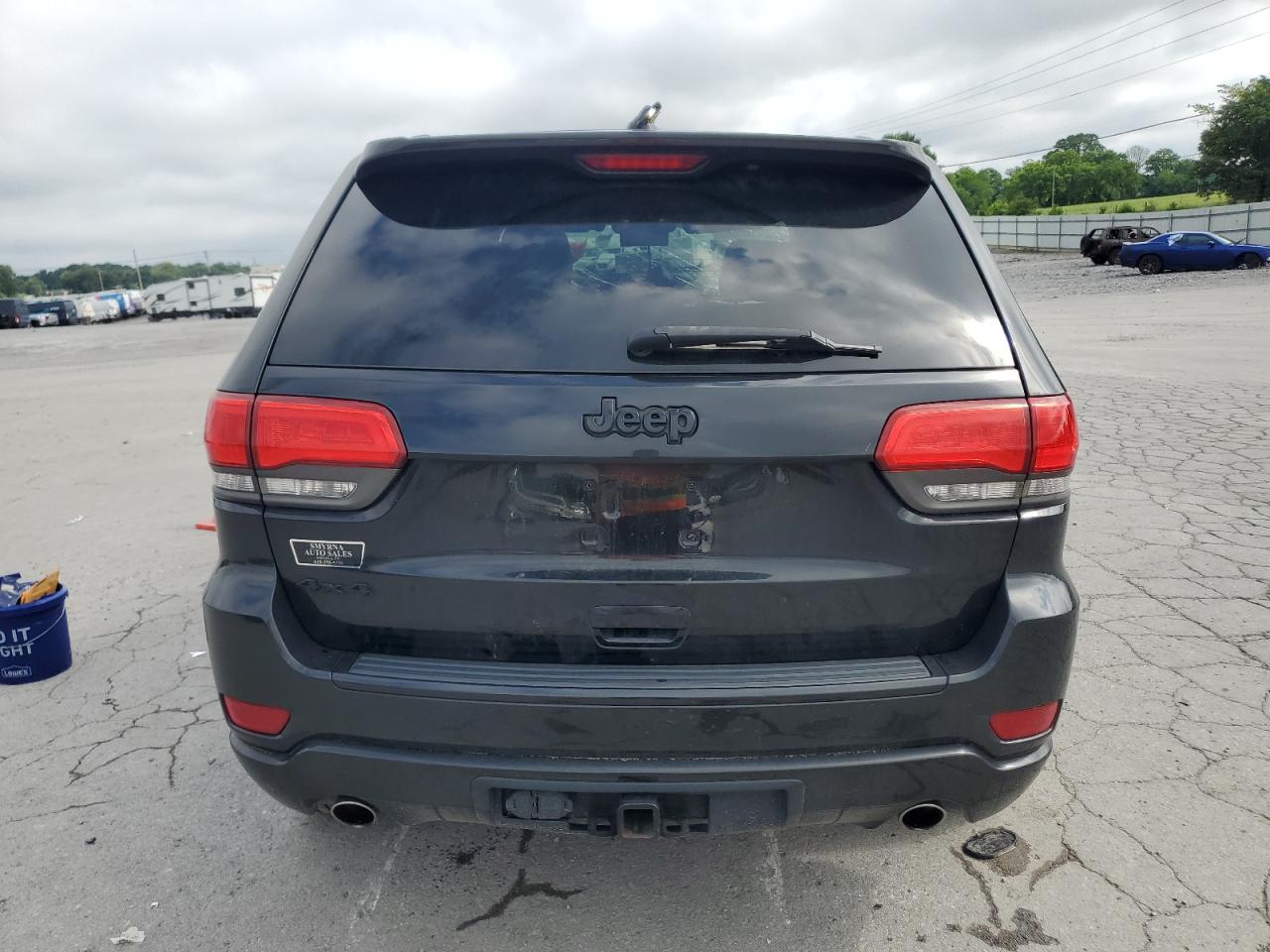 JEEP GRAND CHEROKEE LAREDO