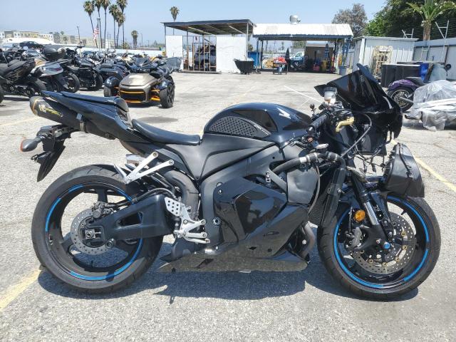HONDA CBR600 RR