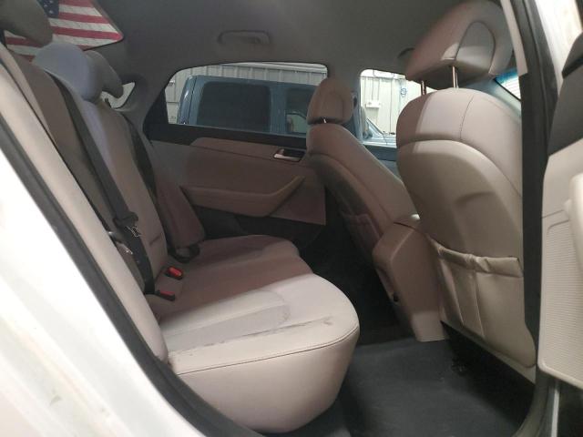 2015 HYUNDAI SONATA SE 5NPE24AF1FH013443