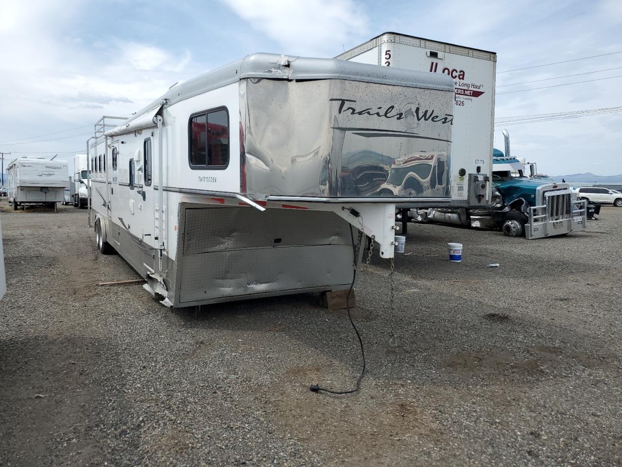 Lot #3207436158 2014 TRAILSWEST UNKNOWN