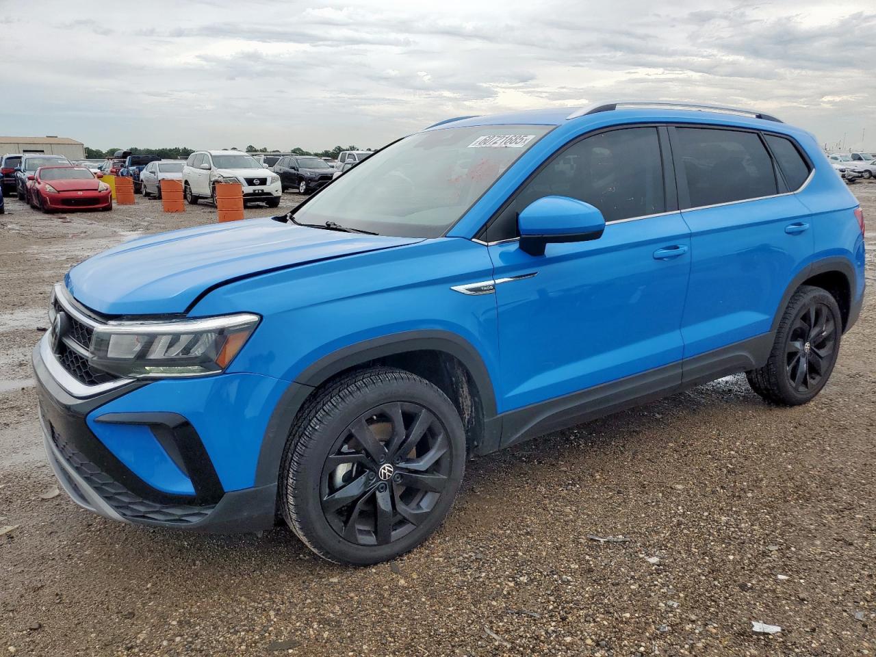 VOLKSWAGEN TAOS SE