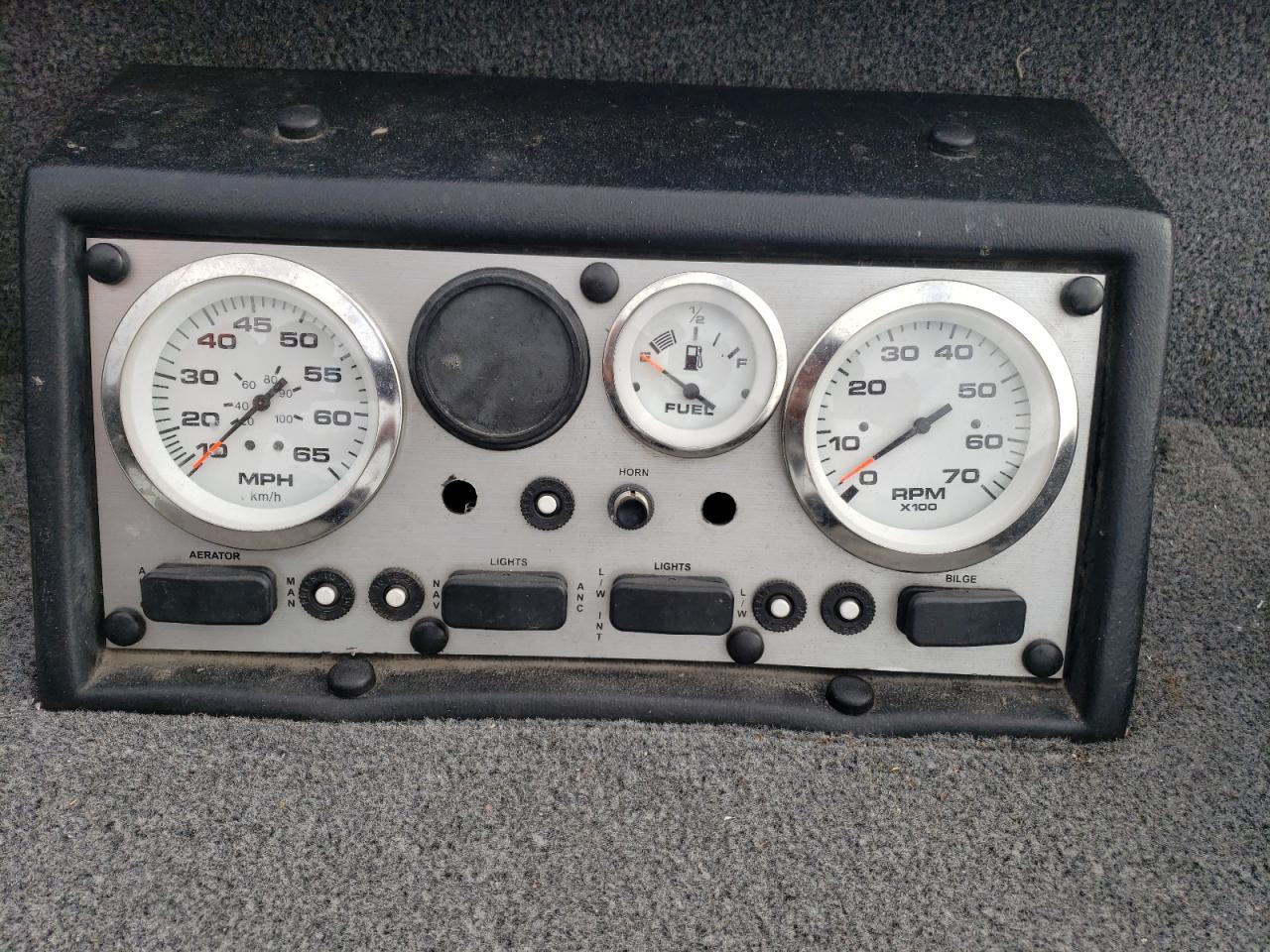 Lot #3226629775 2010 ALUMACRAFT 175