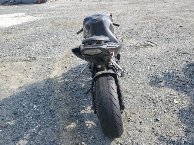 2006 SUZUKI GSX-R1000 JS1GT76A162102896