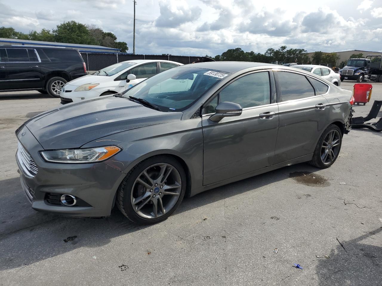  Salvage Ford Fusion