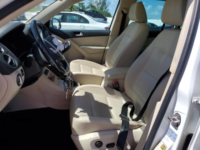 2017 VOLKSWAGEN TIGUAN WOL WVGRV7AX8HK003706