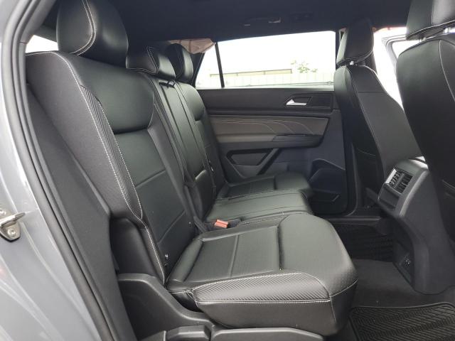 2021 VOLKSWAGEN ATLAS CROS - 1V2RE2CAXMC207118