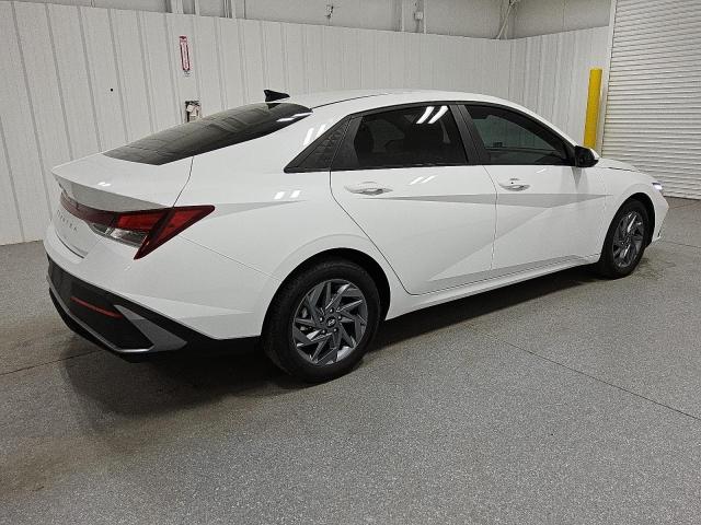 Vin: kmhlm4dg0ru672027, lot: 59403285, hyundai elantra sel 20243
