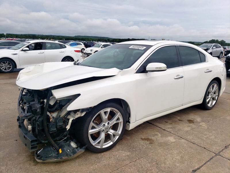 NISSAN MAXIMA S