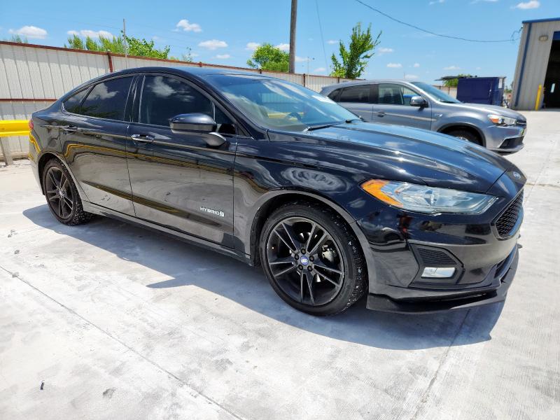 2019 FORD FUSION SE - 3FA6P0LU1KR139955