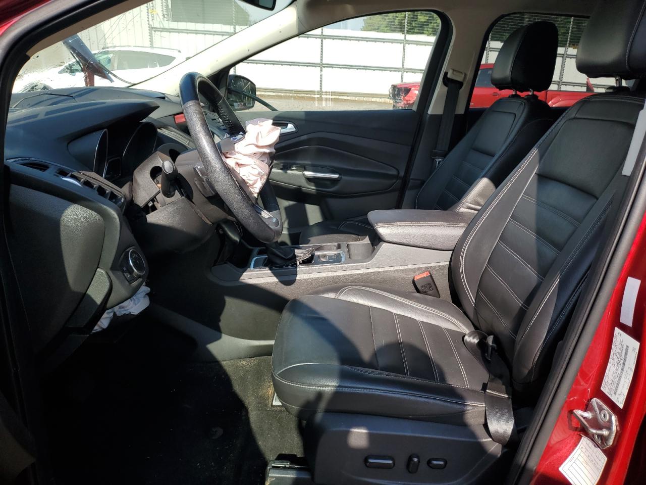 FORD ESCAPE TITANIUM