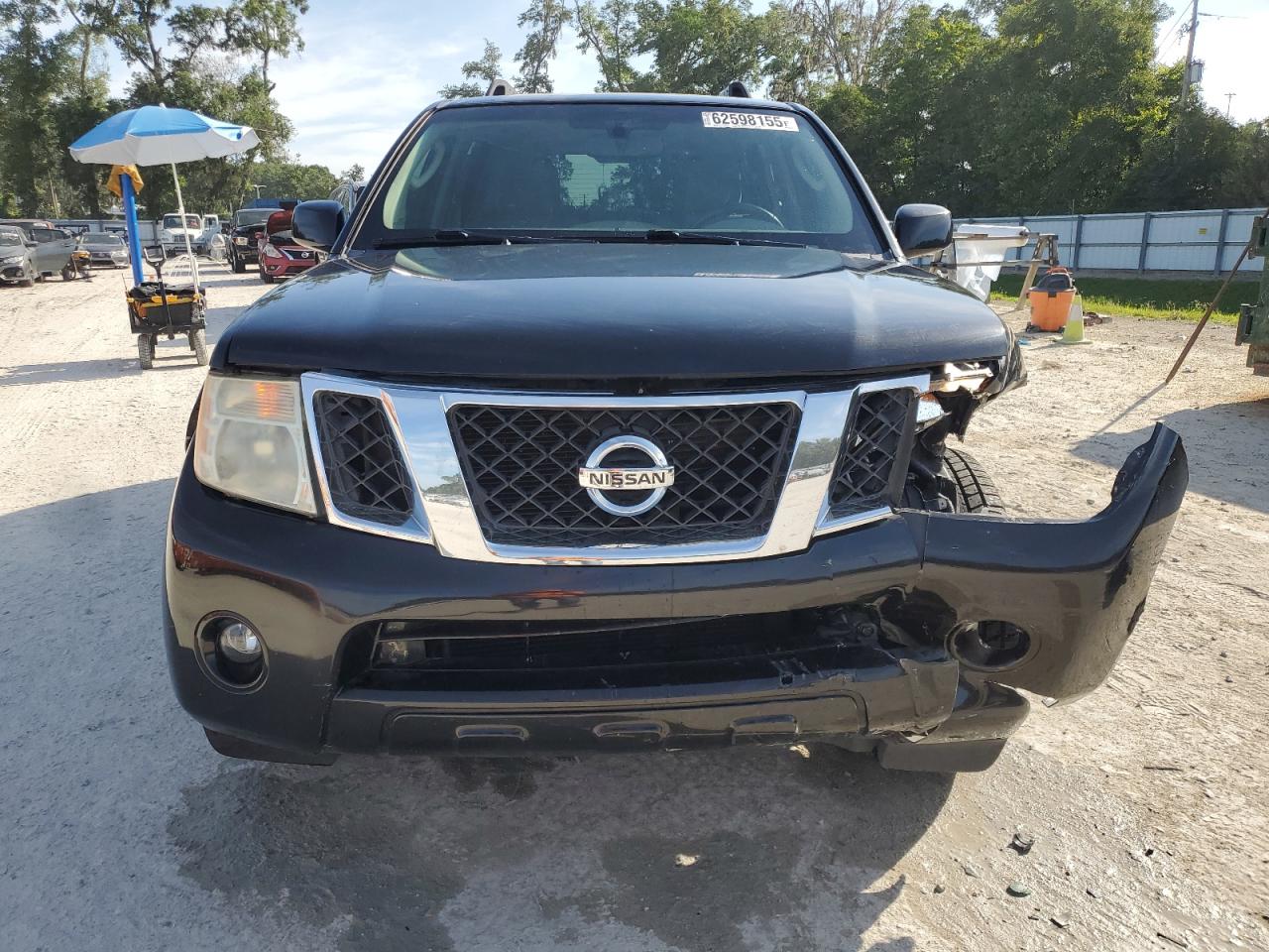 Nissan Pathfinder 2012