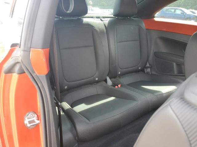 2016 VOLKSWAGEN BEETLE SE 3VWJ17ATXGM615355