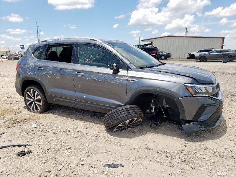2024 VOLKSWAGEN TAOS SE 3VVEX7B25RM126570