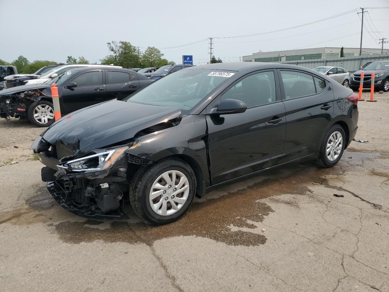 HYUNDAI ELANTRA SE