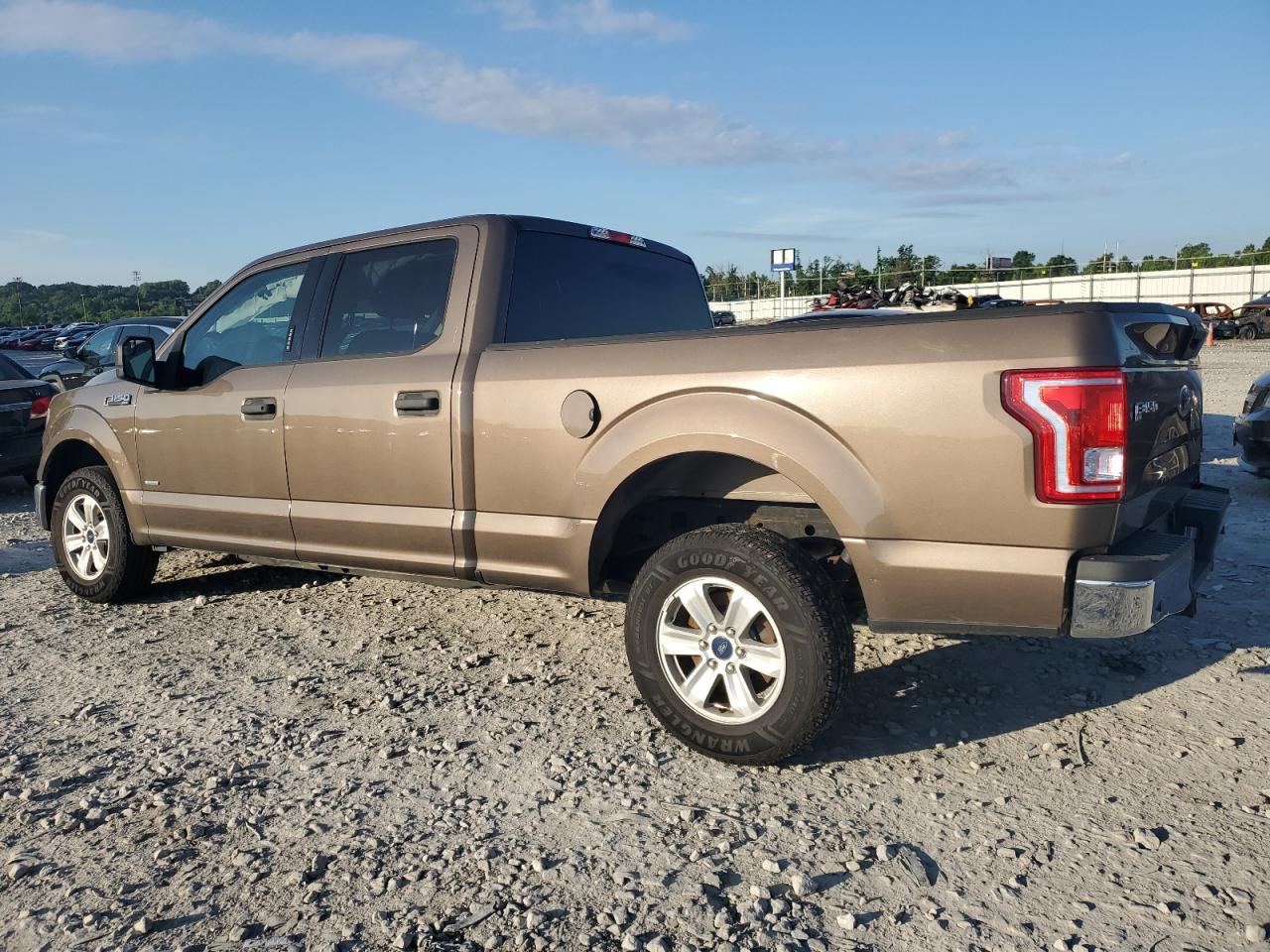 FORD F-150 SUPERCREW