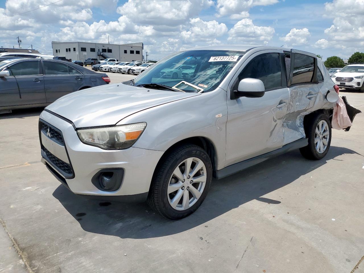 MITSUBISHI OUTLANDER ES