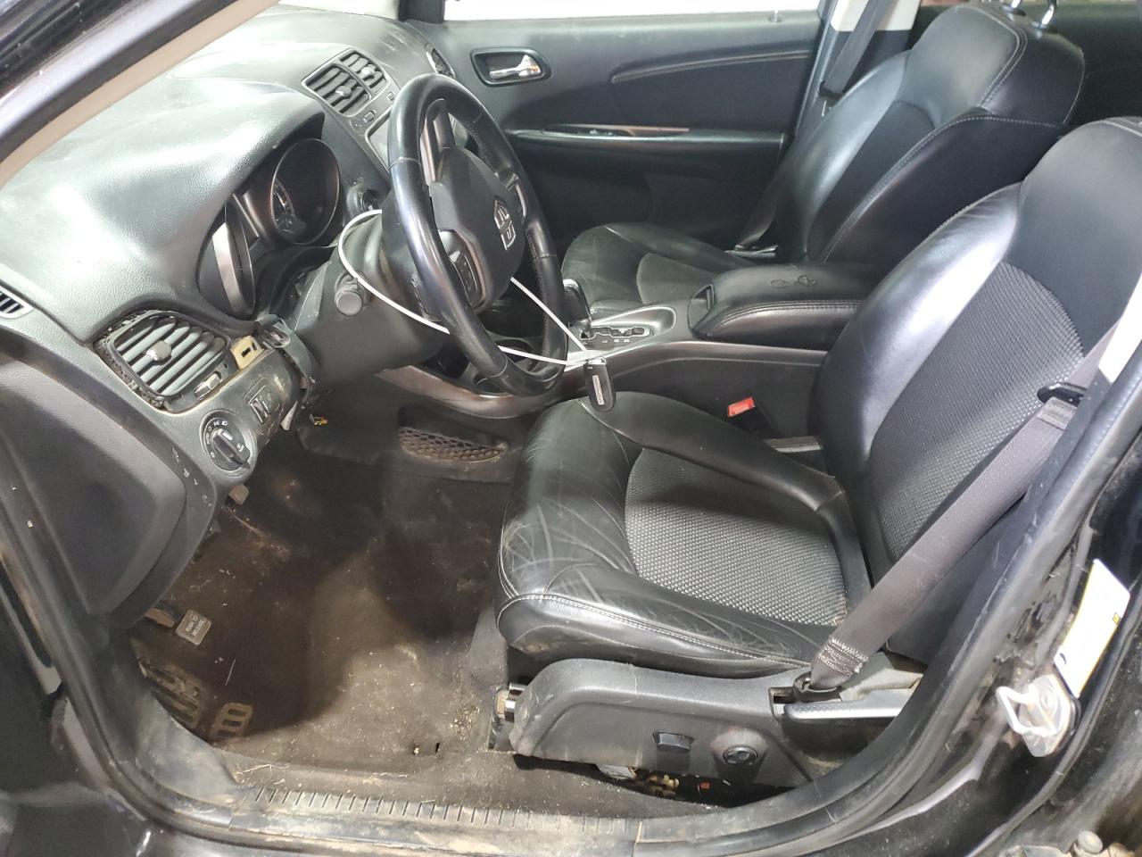 DODGE JOURNEY CROSSROAD