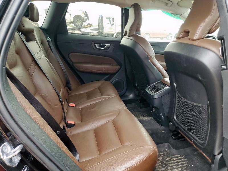 2019 VOLVO XC60 T5 IN LYV102DL2KB229452