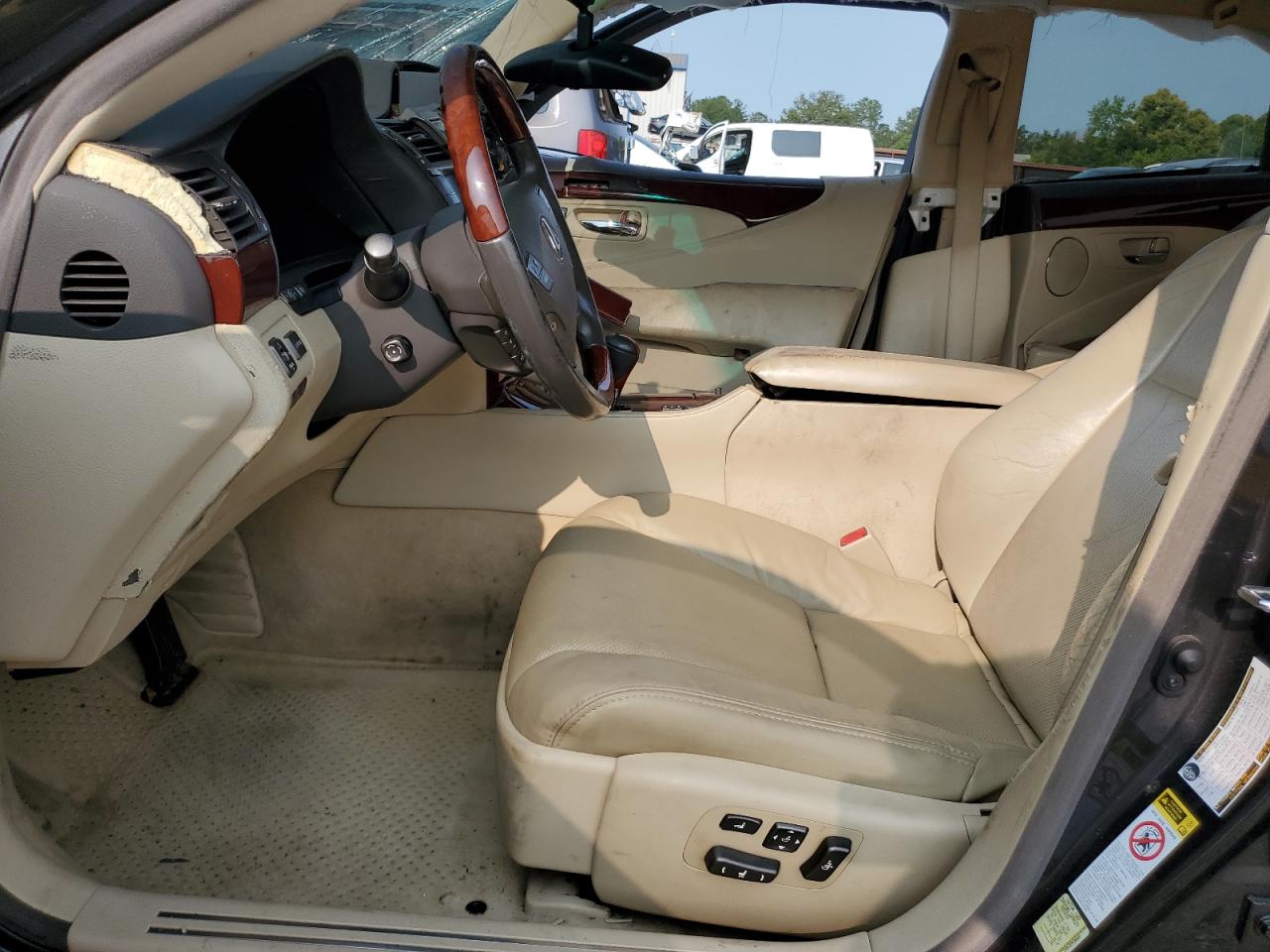 LEXUS LS 460