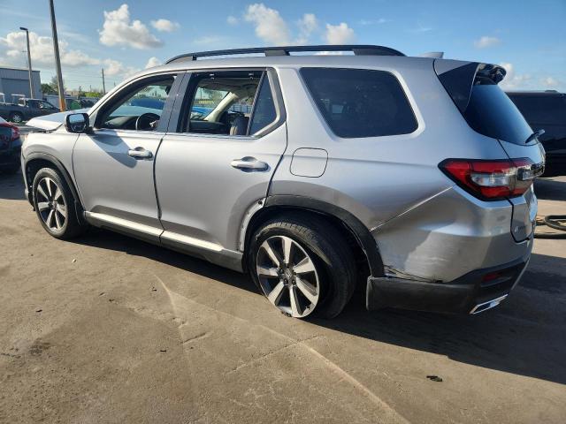 2025 HONDA PILOT TOUR 5FNYG2H75SB013004
