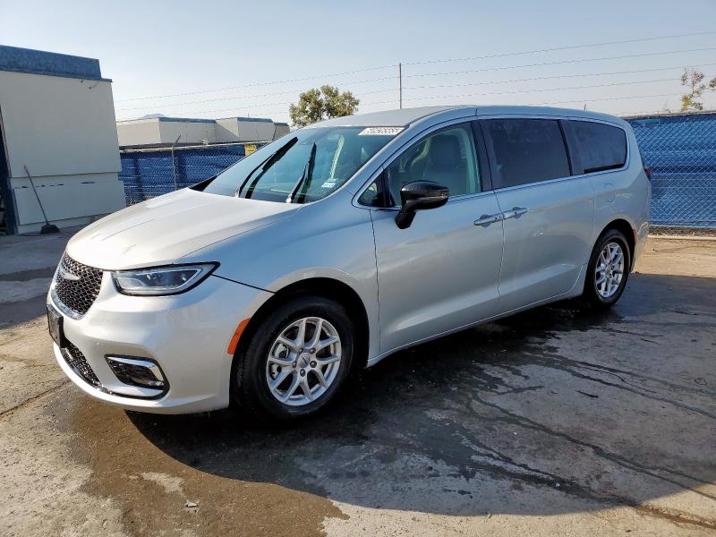 Vin: 2c4rc1bg9rr162114, lot: 60926565, chrysler pacifica touring l 2024 img_1