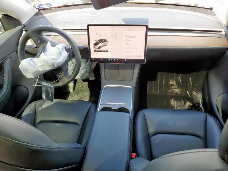 2021 TESLA MODEL Y 5YJYGDEE8MF186002