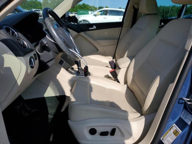 2017 VOLKSWAGEN TIGUAN WOL WVGSV7AX6HW500716