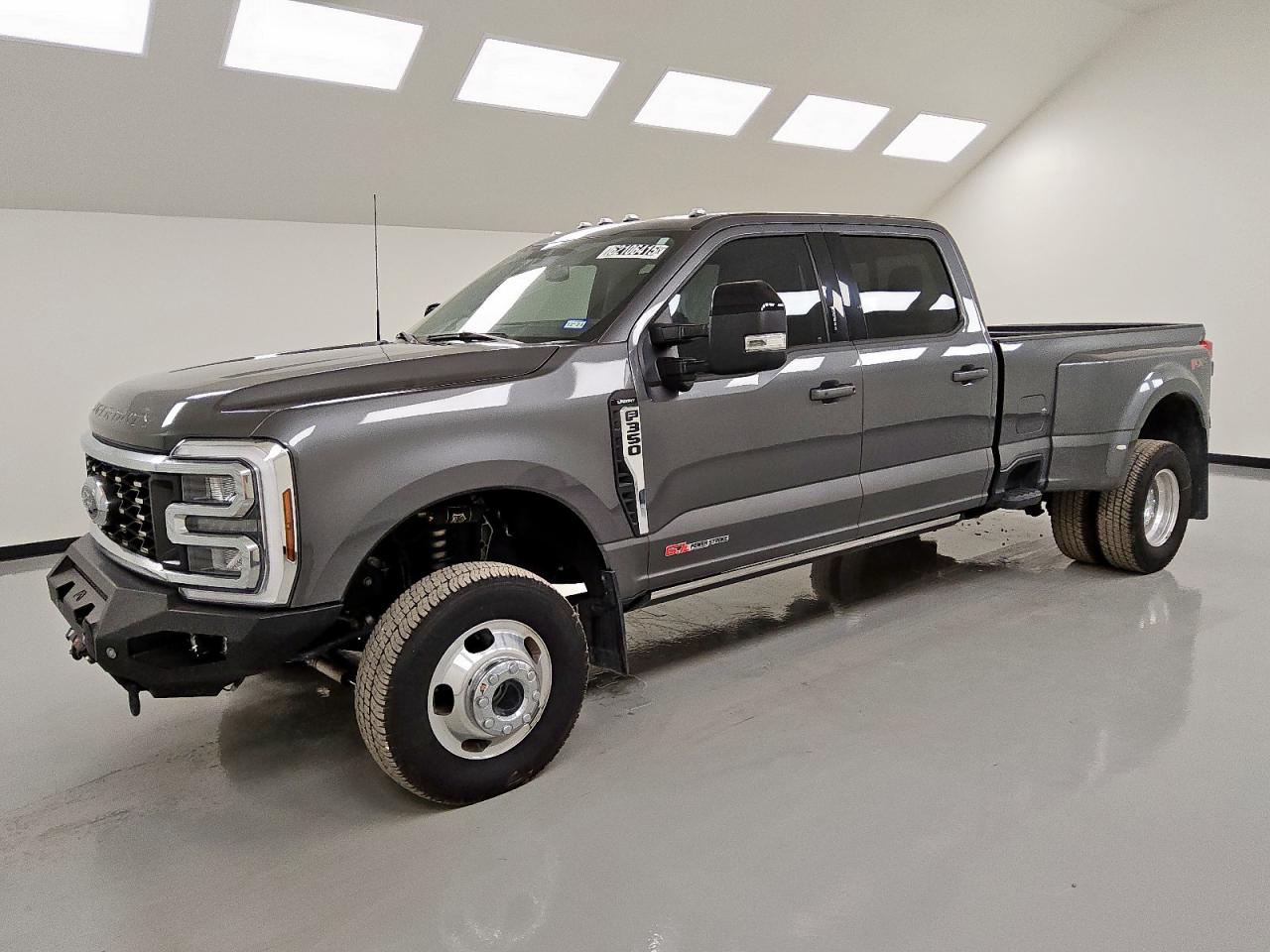 FORD F-350 SUPER DUTY