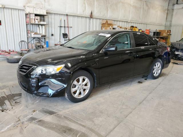 TOYOTA CAMRY BASE