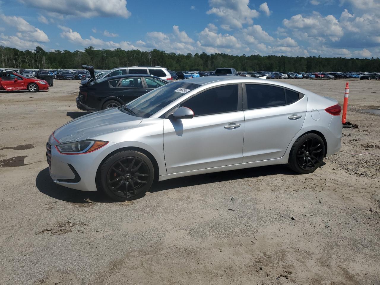 HYUNDAI ELANTRA SEL