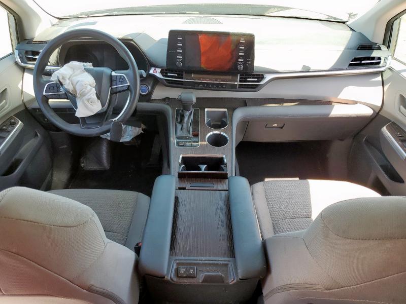 2021 TOYOTA SIENNA LE 5TDKRKEC2MS019245
