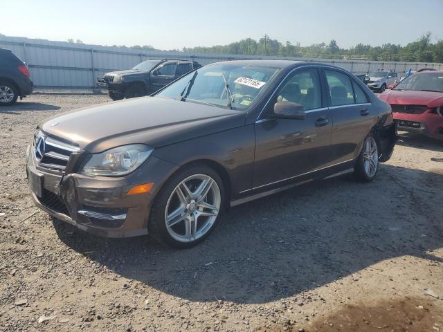 2014 MERCEDES-BENZ C 250 - WDDGF4HB7EA944038