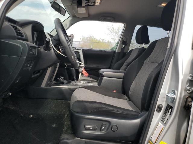 2019 TOYOTA 4RUNNER SR JTEBU5JR4K5625820