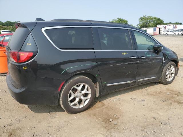 Vin: 2c4rc1bgxhr758038, lot: 59639815, chrysler pacifica touring l 20173
