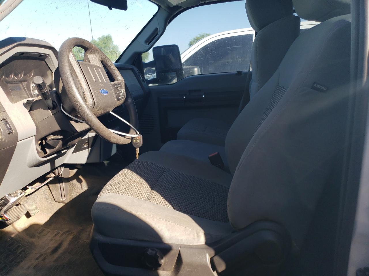 FORD F-250 SUPER DUTY