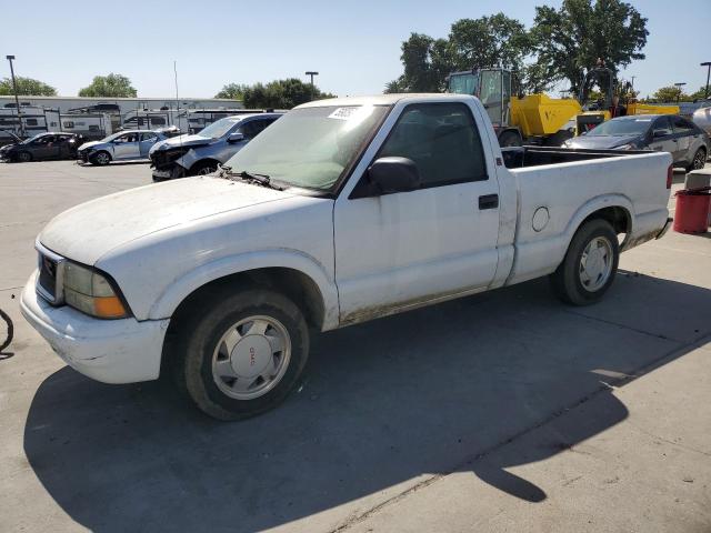 GMC SONOMA 2002 white  gas 1GTCS145428232866 photo #1