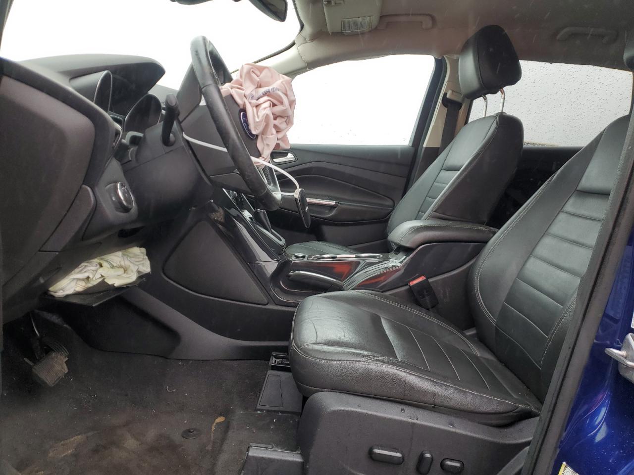 FORD ESCAPE TITANIUM