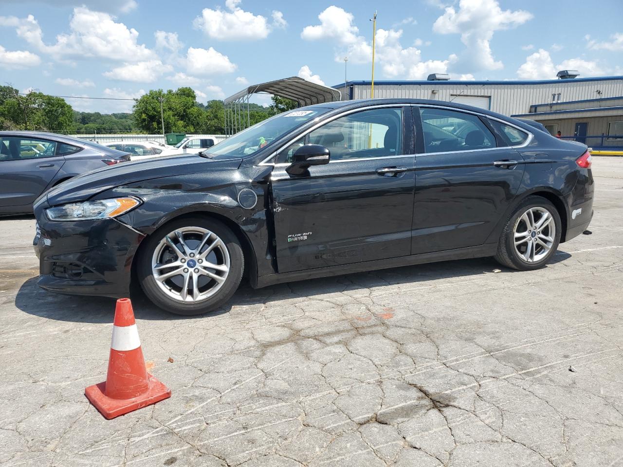 FORD FUSION TITANIUM PHEV