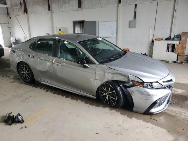 Vin: 4t1g11ak3mu477002, lot: 60077165, toyota camry se 20214