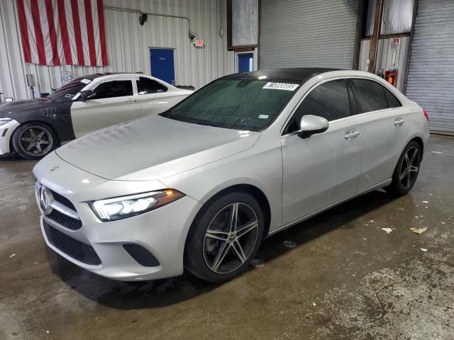Vin: wdd3g4fb7kw005923, lot: 61090685, mercedes-benz a-class 220 4matic 2019 img_1