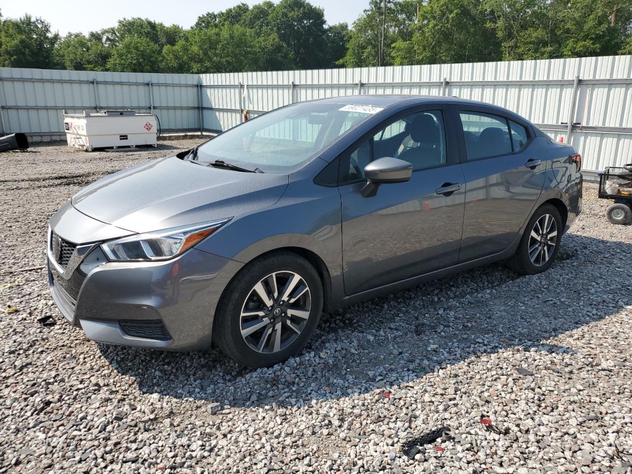 NISSAN VERSA SV