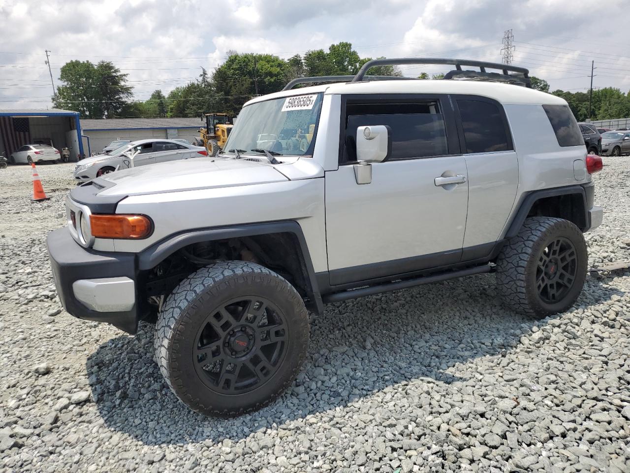  Salvage Toyota FJ Cruiser