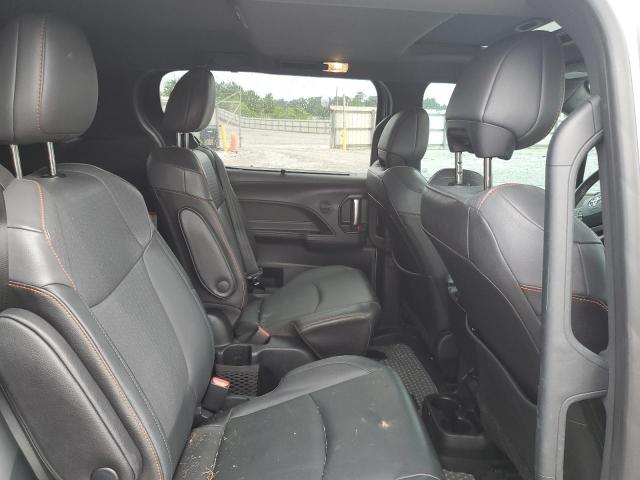2021 TOYOTA SIENNA XSE 5TDDRKEC0MS058506