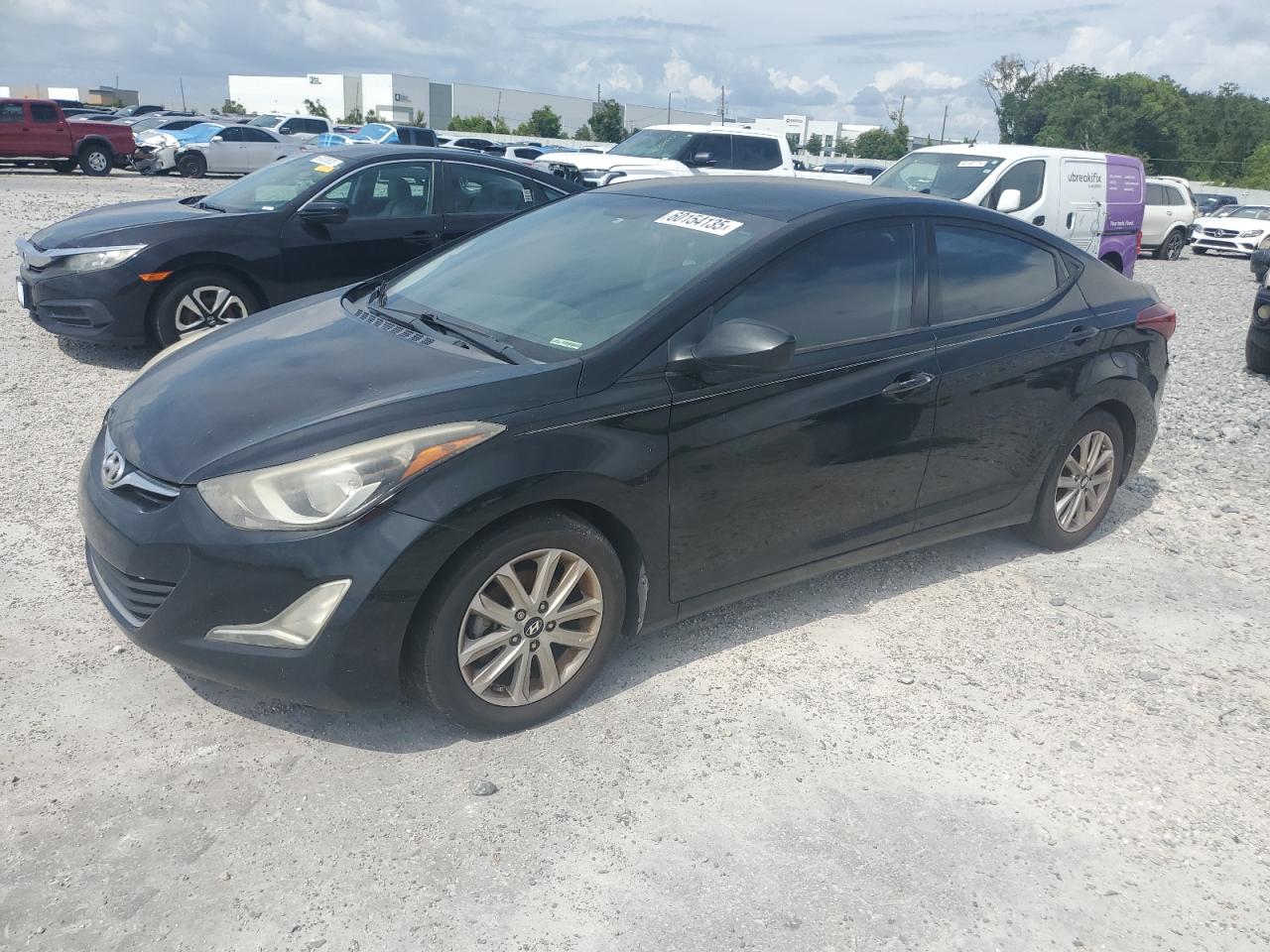 HYUNDAI ELANTRA SE