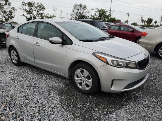Vin: 3kpfk4a74je257677, lot: 62951905, kia forte lx 20184