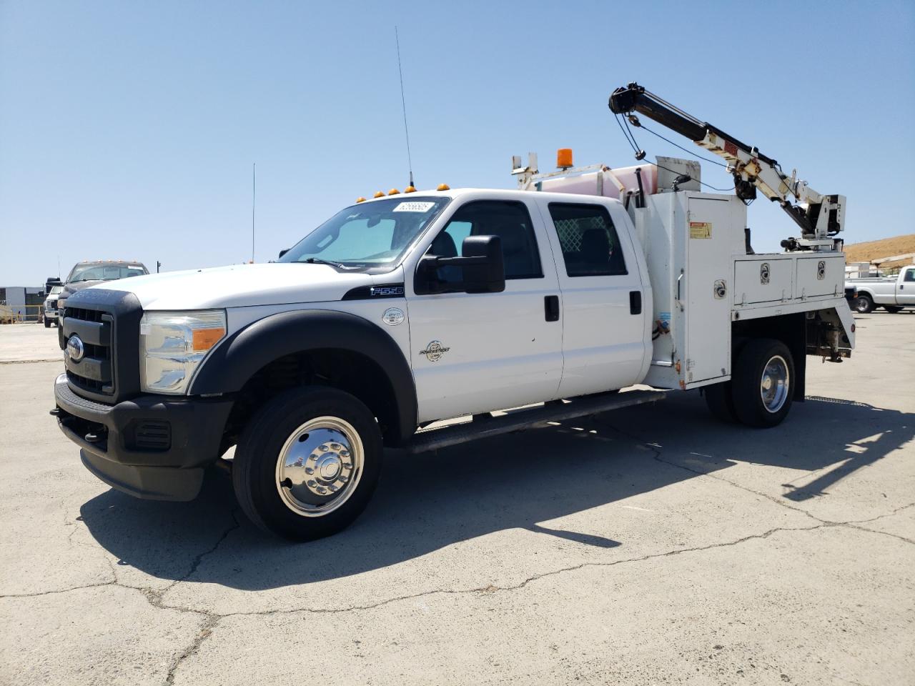FORD F-550 SUPER DUTY