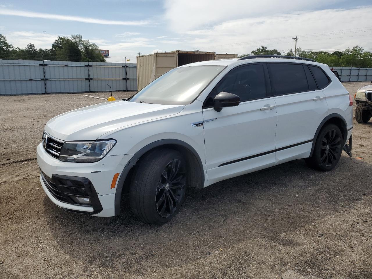 VOLKSWAGEN TIGUAN SE