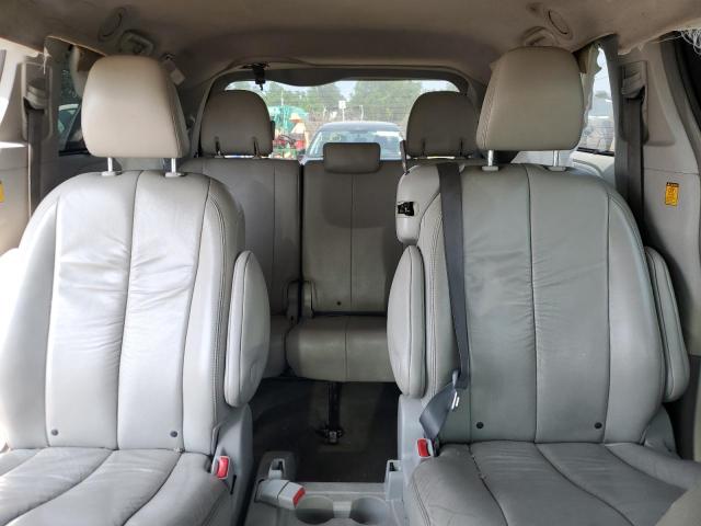 2011 TOYOTA SIENNA XLE - 5TDYK3DC3BS157220
